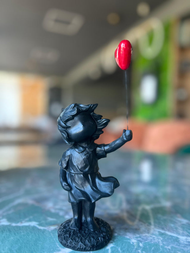 Fetiță Inimioară Deco – piesă decorativă pentru living sau dormitor