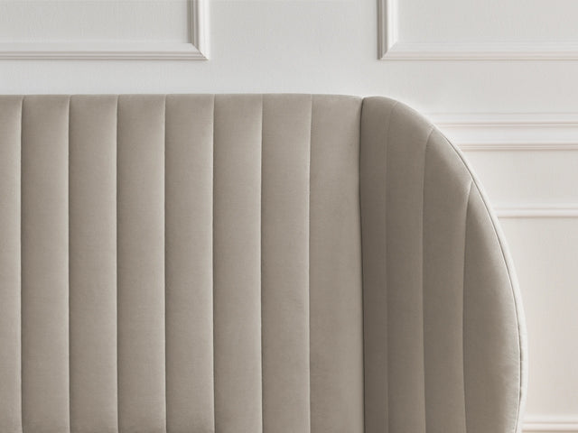 Pat ARCADE, detaliu tapițerie premium