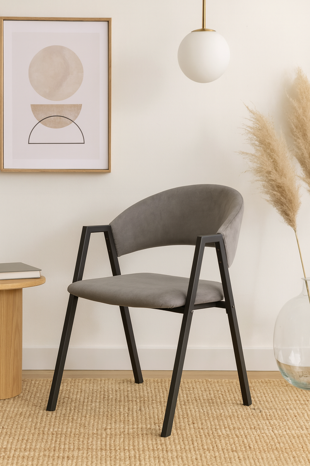 Scaun Romo modern pentru dining, design minimalist