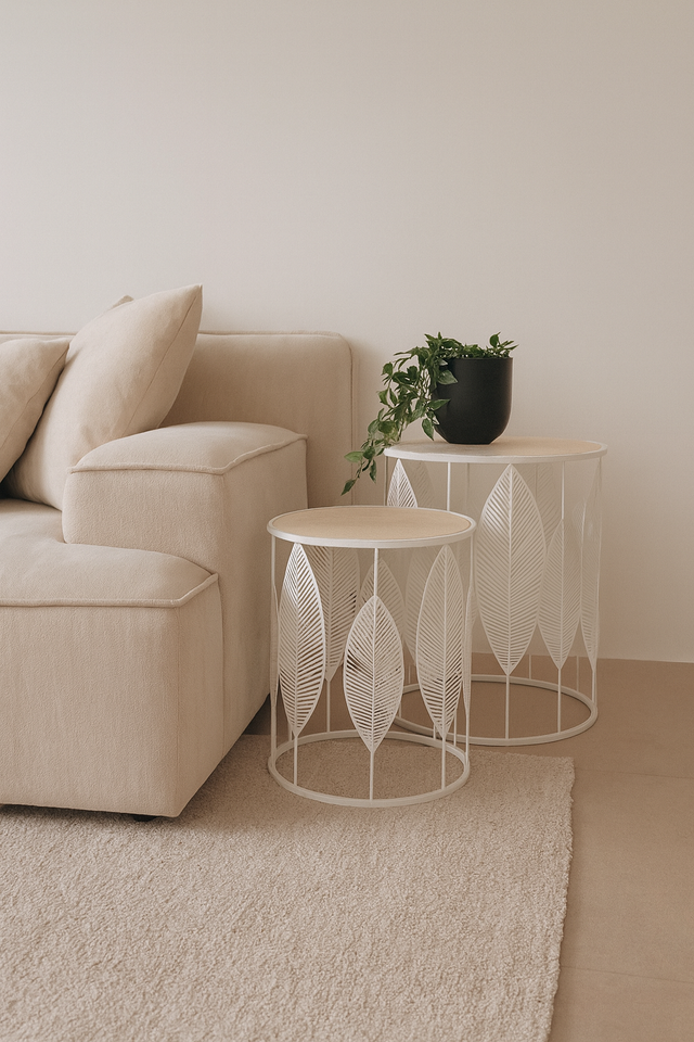 Masuta de cafea FLOWER intr-un ambient elegant