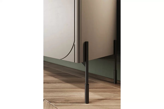 Noptiera Sonia Beige cu Picioare Metalice Negre